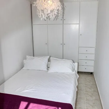 Lemonia Villa *